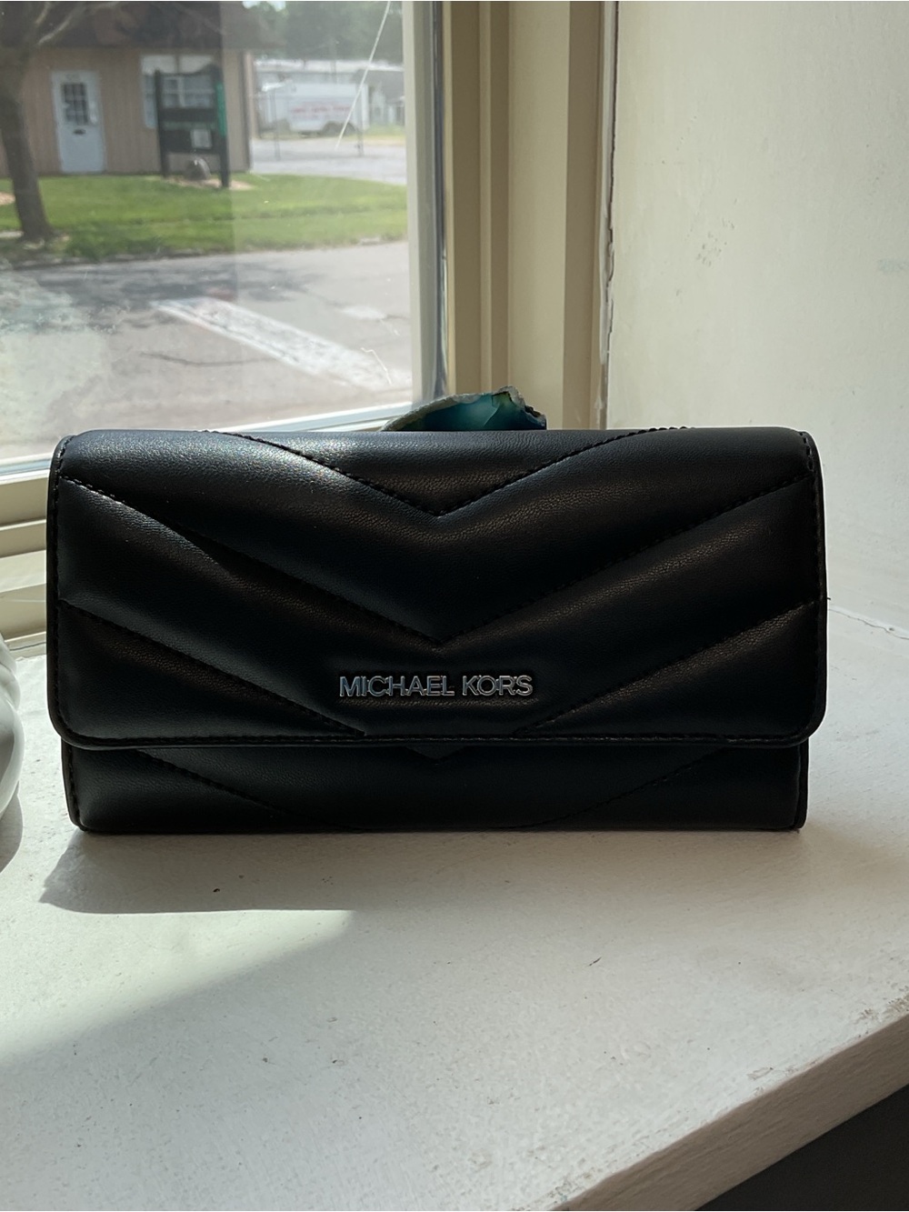 Michael Kors NWT Black Quilted Leather Trifold Wallet